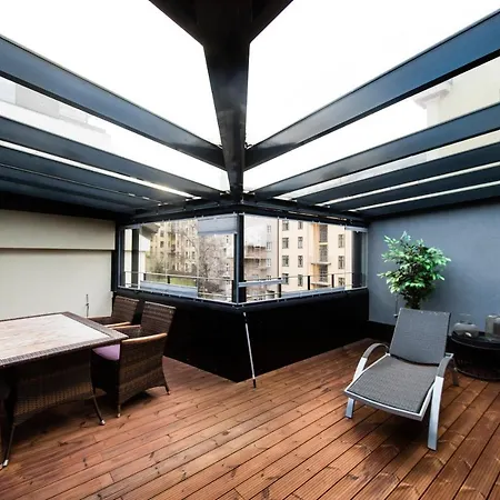 Aalto Toeoeloe Apartman *